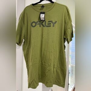 Oakley Men's Fern Green Short Sleeve Tee